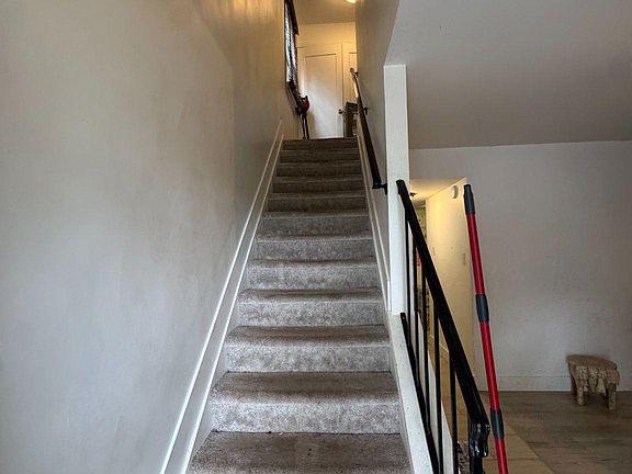4th image of 1711 Coventry Way