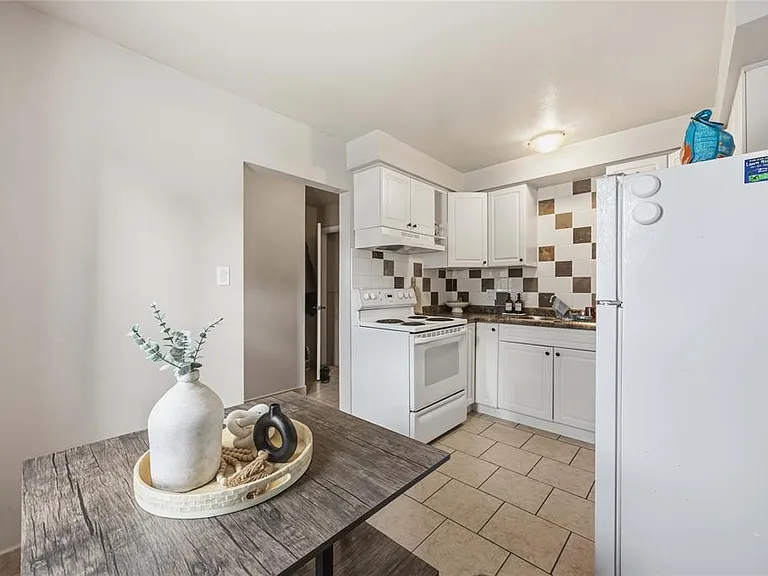205 Fane St #7A — Photo 3