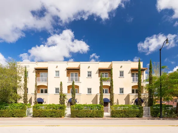 343 Madeira Ave, Coral Gables, FL 33134