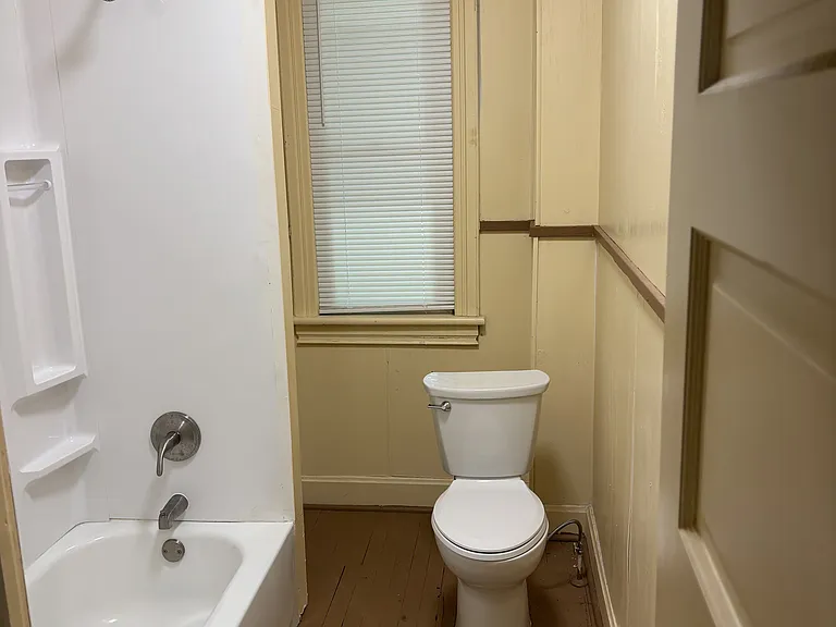 829 Virginia Ave — Photo 15