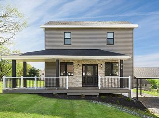 1076 Chapel Rd, Monaca, PA 15061
