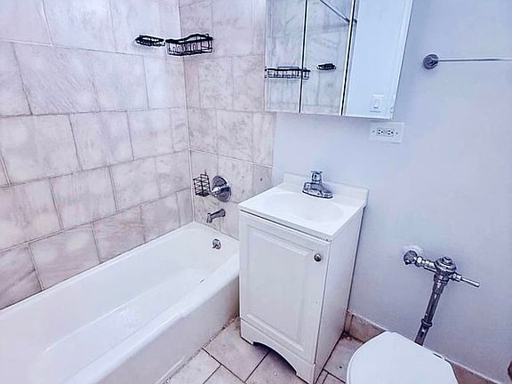 3rd image of 316 E 83rd St #Gfa