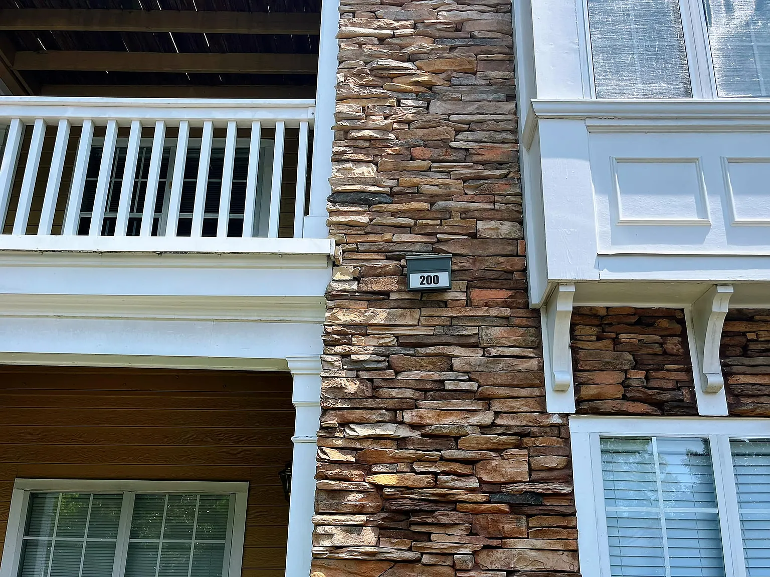 1 bed, 697 sqft, $1,450 — Photo 2