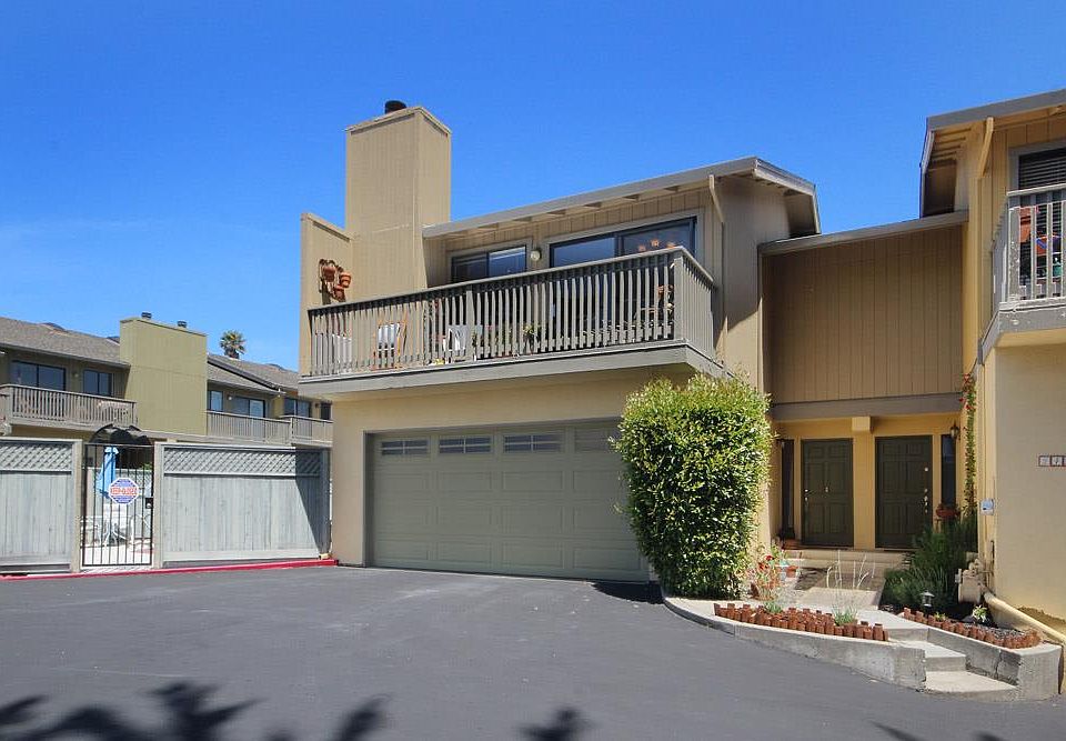 1st image of 2441 Oriole Ln
