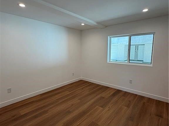 4th image of 14165 Erwin St #A