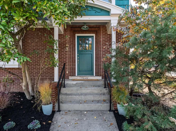 549 E North Broadway St, Columbus, OH 43214