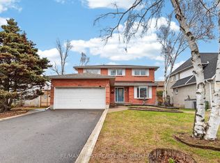 896 Ambleside Cres, Kingston, ON K7P2B3