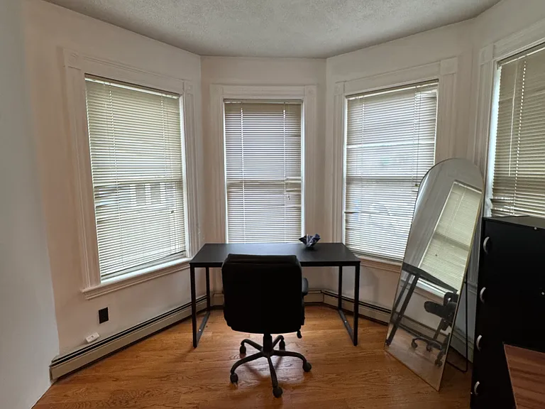 35 Fiske St #1 — Photo 22