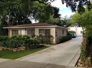 1049 N Rose Ave, Pasadena, CA 91107