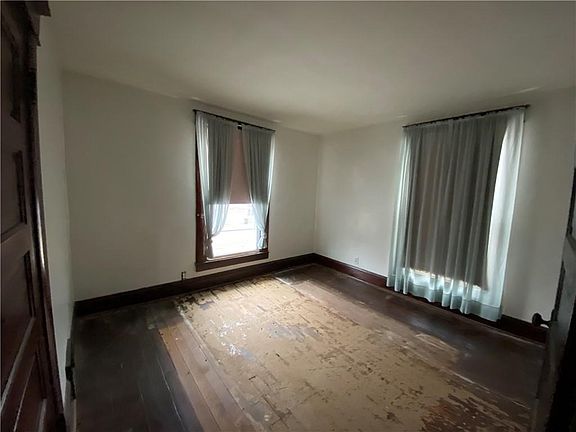 2nd image of 1309 N 10th St