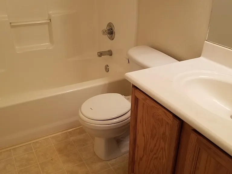7215 Upland Bend Dr — Photo 6