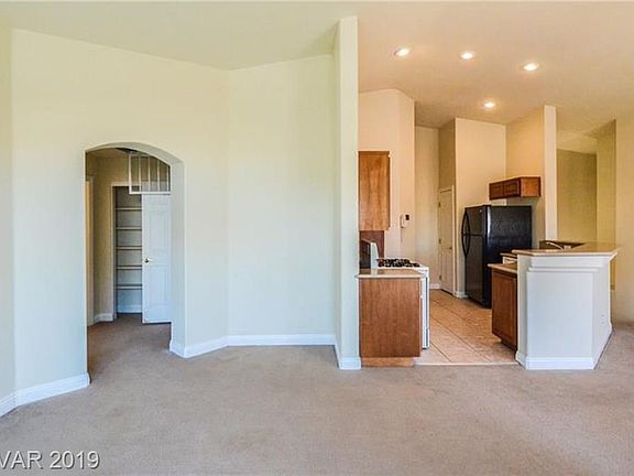 3rd image of 8724 Traveling Breeze Ave Unit 101