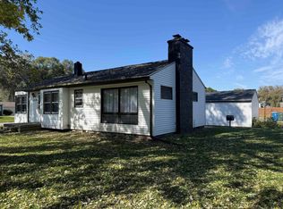 1710 Huntington Rd, Waterloo, IA 50701