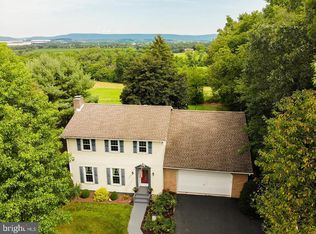 668 Stone Hill Rd, Shoemakersville, PA
