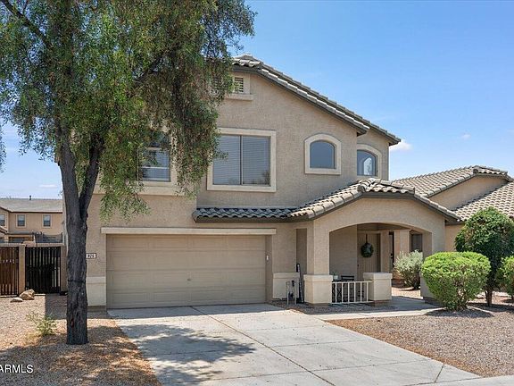 2nd image of 925 E LOVEGRASS Drive