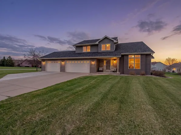 2061 W Higgins Hl, De Pere, WI 54115