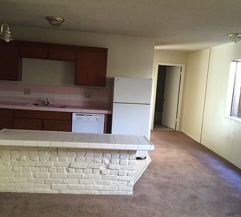 3rd image of 1806 H St APT 02
