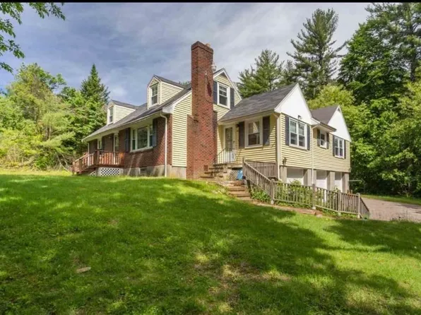 33 Crank Road, Hampton Falls, NH 03844