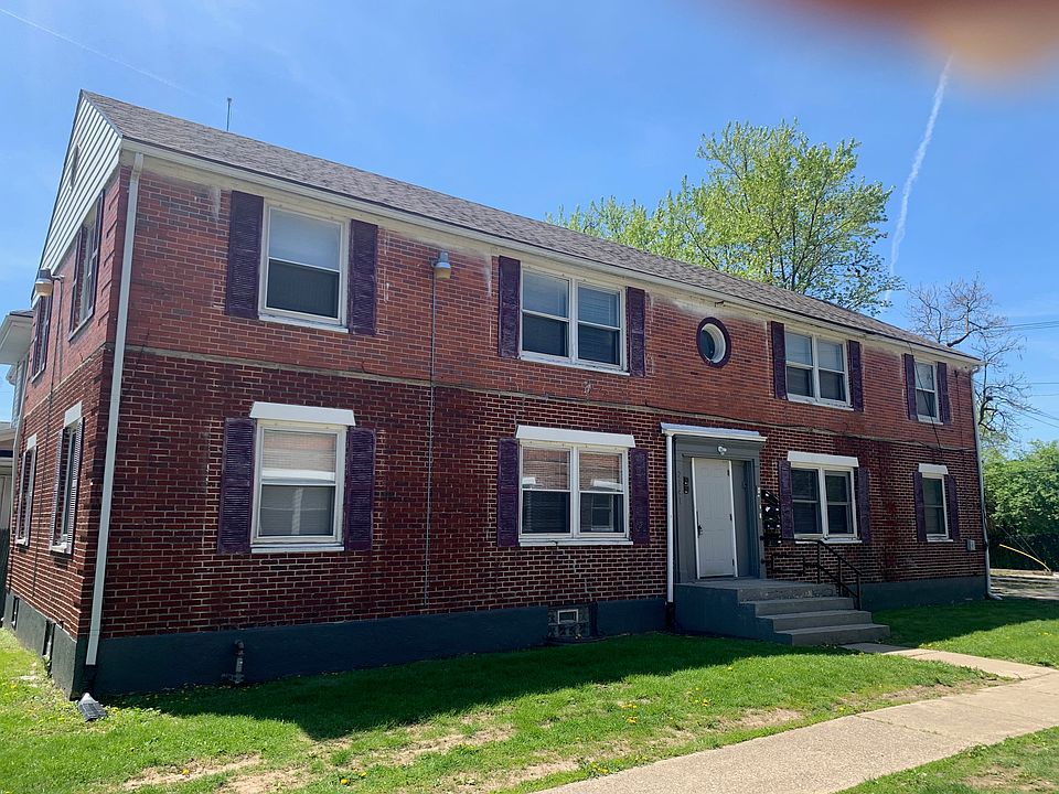 1st image of 2141 Catalpa Dr #D