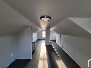 2465 Gibson St, Flint, MI 48503