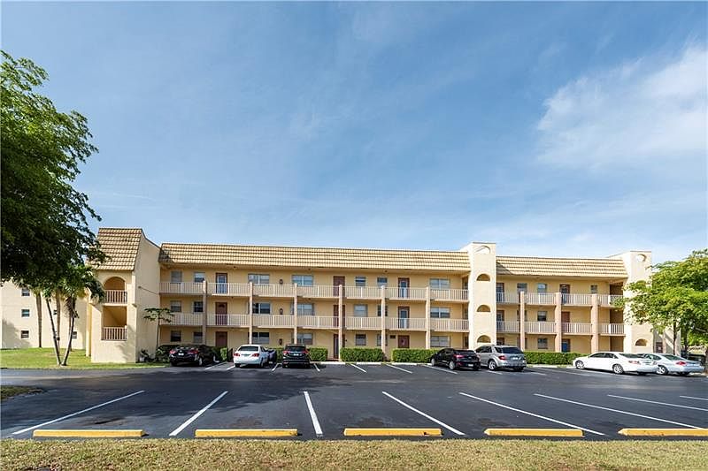 1st image of 8450 Sunrise Lakes Blvd APT 301