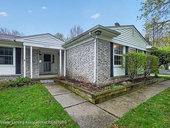 2nd image of 6020 Skyline Dr