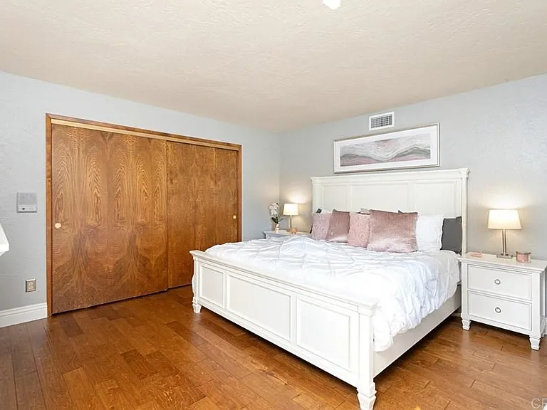 Kettering Ln — Photo 8