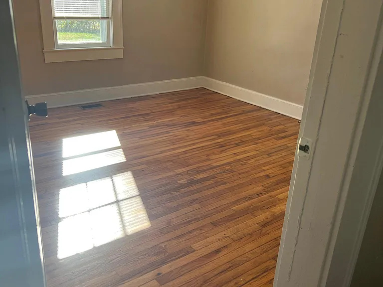 10023 Kerrs Chapel Rd — Photo 3