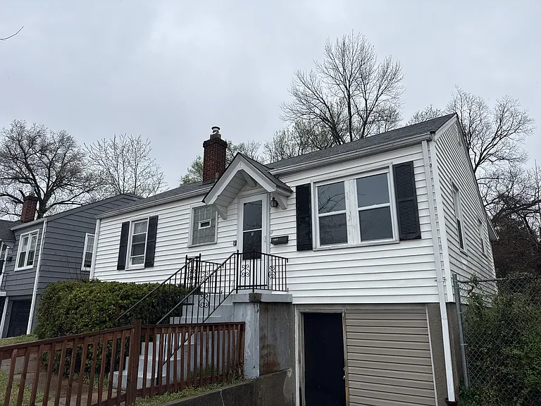 7441 Calvin Ave — Photo 4