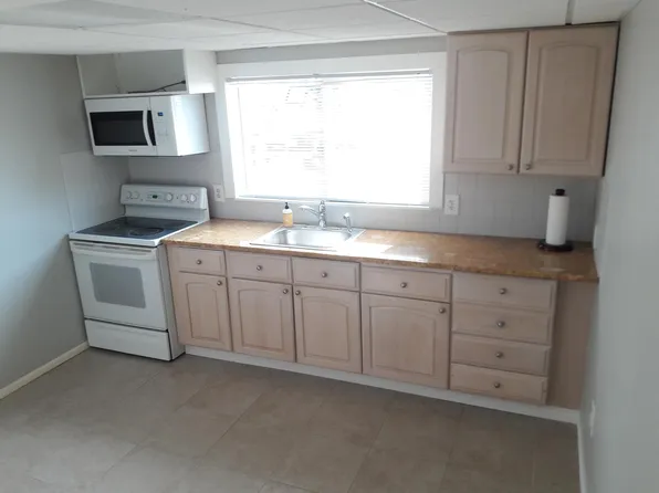 1413 S Ward St, Lakewood, CO 80228