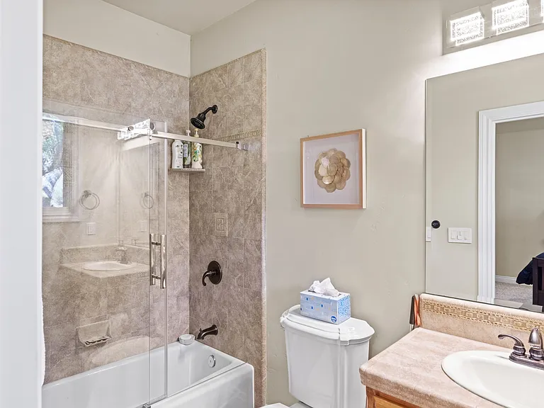1400 Bonita Dr — Photo 12