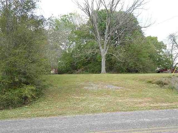 3rd image of 137 County Road 72