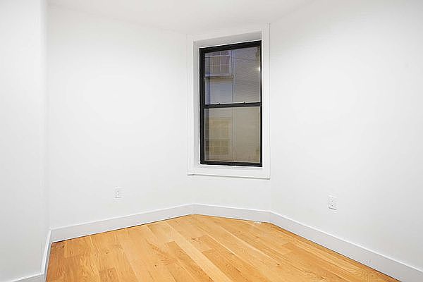 1st image of 1772 2nd Ave #2C