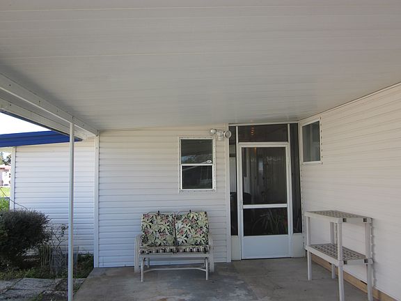 5th image of 124 S Lake Dr