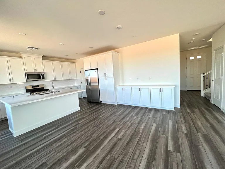 10471 Cello Way — Photo 8