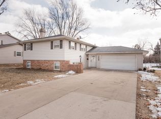 1445 Royal Blvd, Elgin, IL 60123