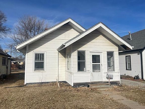 3rd image of 2118 Avenue E