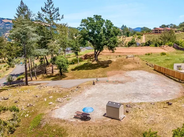 4920 Pinecroft Way, Santa Rosa, CA 95404