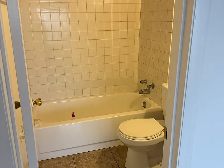 216 Nieman Ave #2 — Photo 2