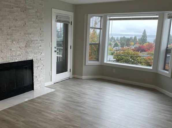 5941 California Ave SW APT 210