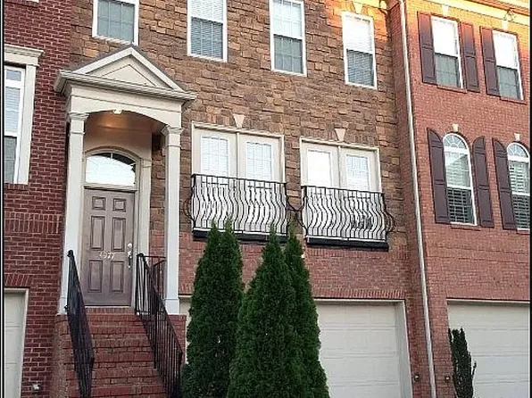 4977 Colchester Ct SE, Atlanta, GA 30339