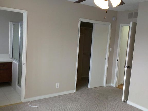 4th image of 345 S Doheny Dr APT 204