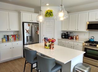 2786 Montana Ave, Clovis, CA 93619