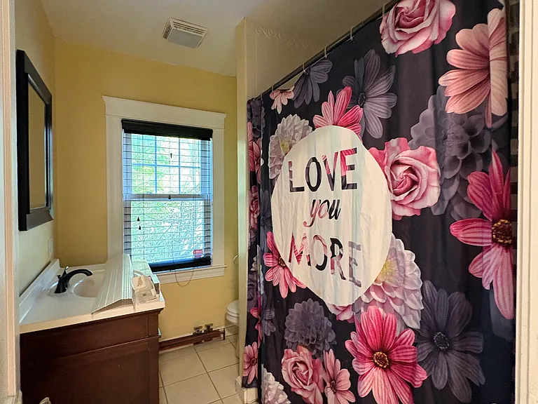 14 Rupert St #1 — Photo 10