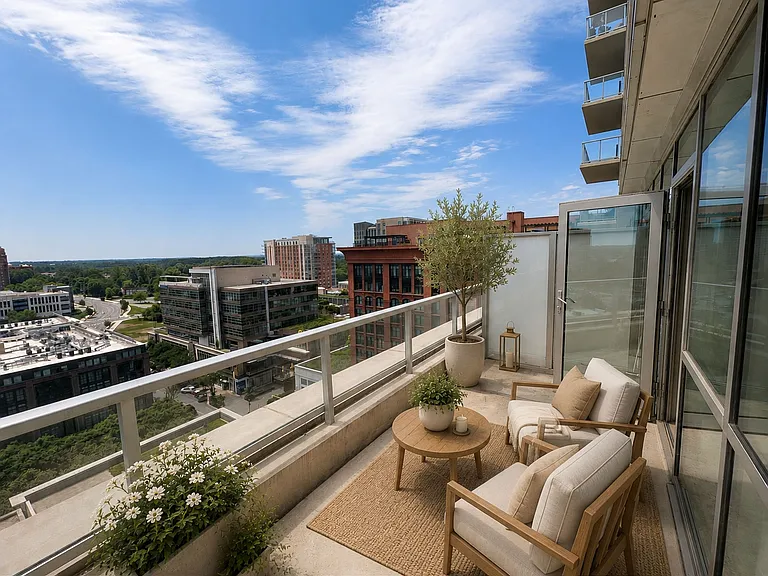 930 Rose Ave #1502 — Photo 9