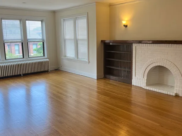 1641 W Gregory St #3, Chicago, IL 60640