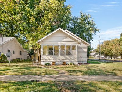 3936 8th Pl, Des Moines, IA, 50313