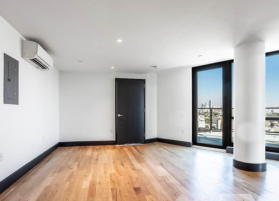 1st image of 1134 Fulton St APT 10A