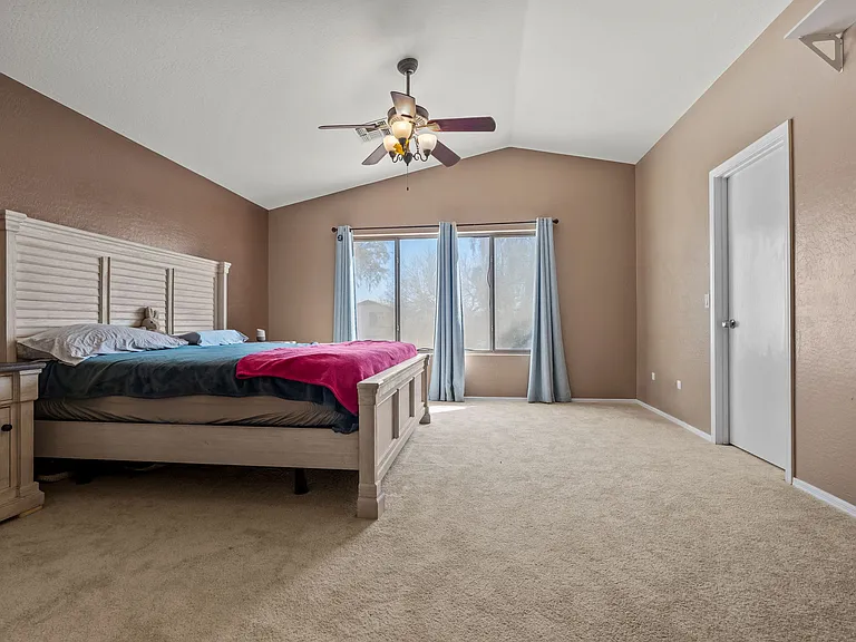 3299 E Boston St — Photo 36