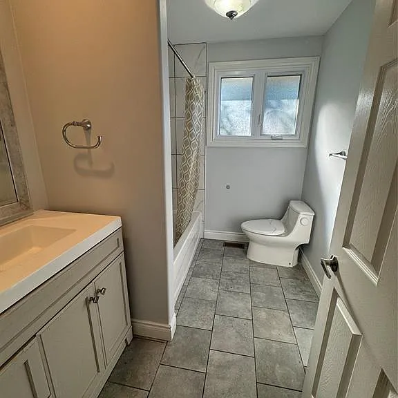 5251 Grand Blvd #UPPER — Photo 10